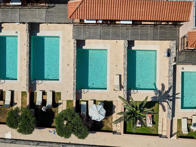 Appartement met individueel zwembad