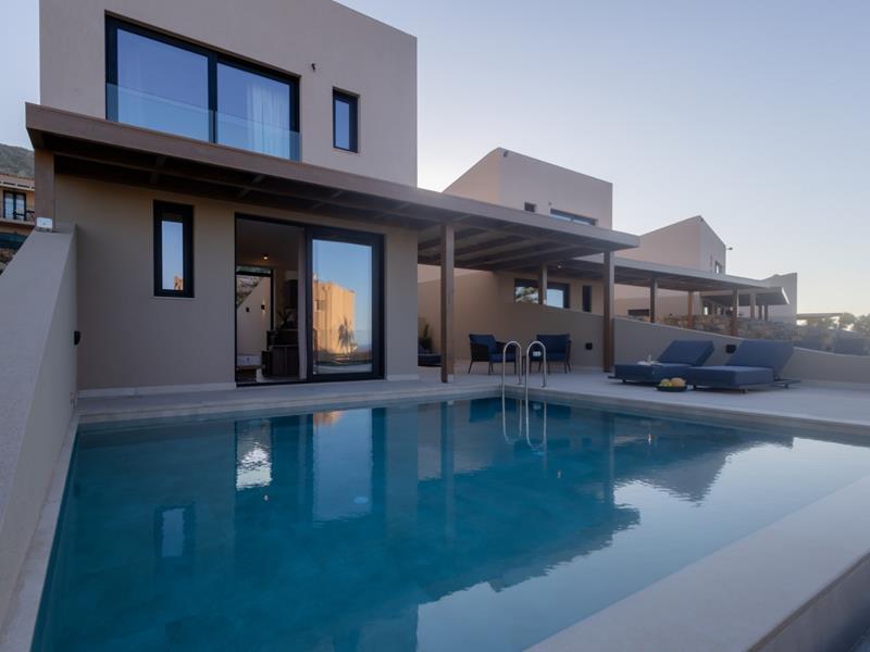 Luxury One-Bedroom Villa with Private Pool