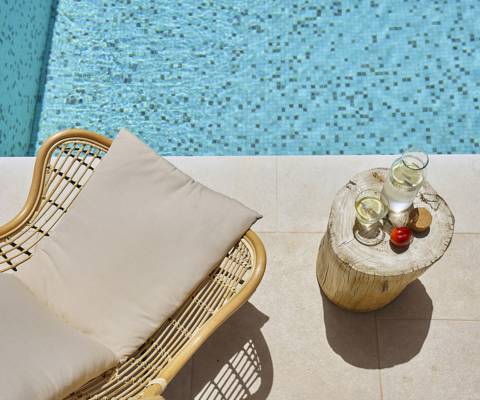 Marni Hotel One Bedroom Apartment Private Pool sunbed and drinks by the private poolside